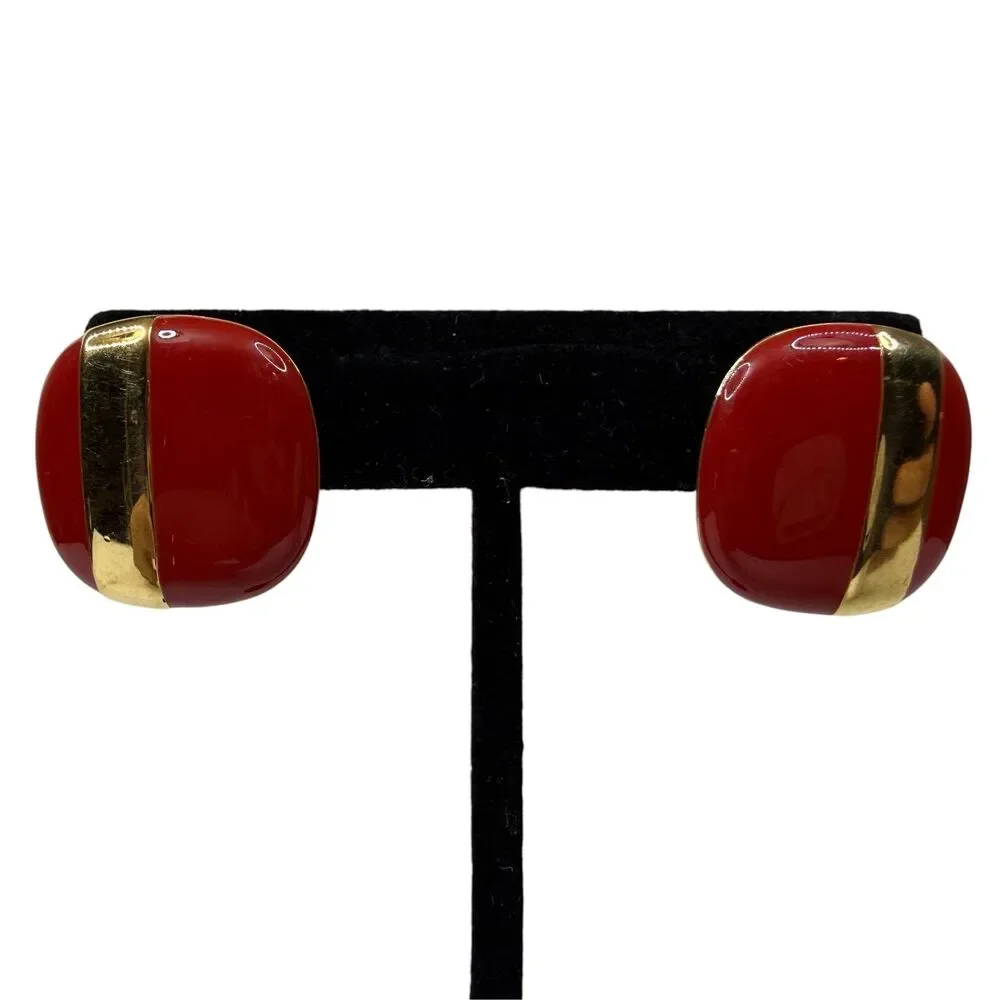 VTG Monet Red Enamel Gold Tone Stripe Square Cushion Stud Earrings Jewelry 1